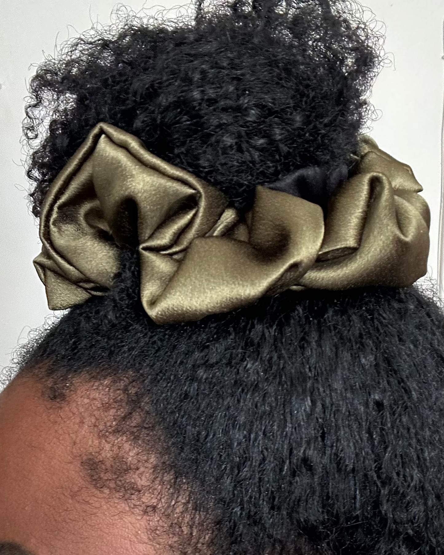 🫒 Chouchou satin Green Touch