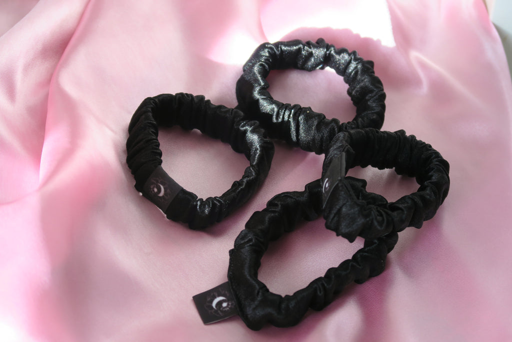 Mini Chouchou en satin - Douceur & Protection pour tes cheveux 🎀